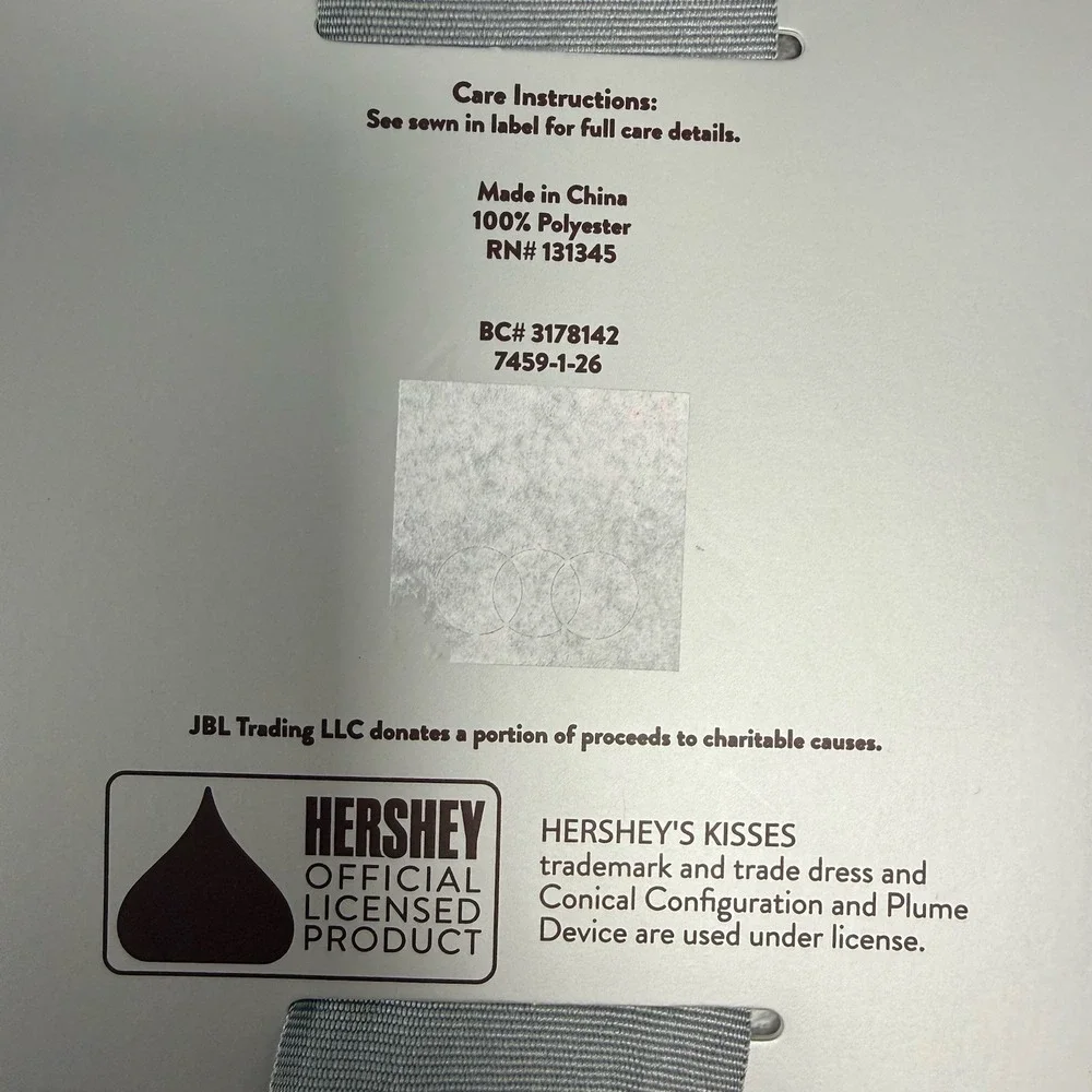 NWT Hershey's Kisses White Throw Blanket 50